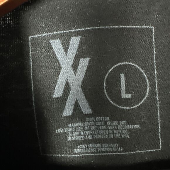 Machine Gun Kelly Black Pink Graphic Tee Adult size Large Short Sleeve Cotton - Picture 2 of 7